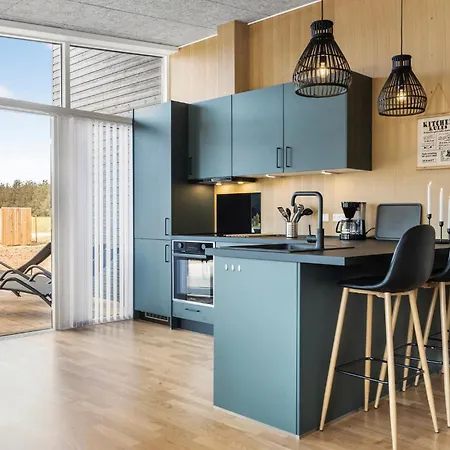 Cozy In With Wifi Holiday home Hjorring